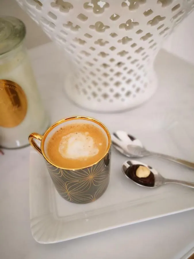 Alojamento de Acomodação e Pequeno-almoço La Roche Acomodação com café da manhã Lecce